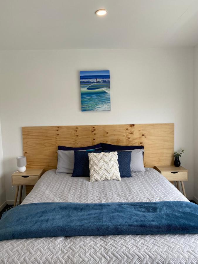Surf N Stay Whangamata Exterior foto