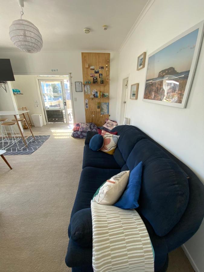 Surf N Stay Whangamata Exterior foto